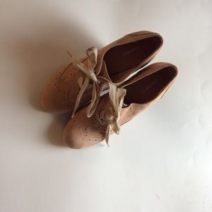 Classy Graceland boots with heels